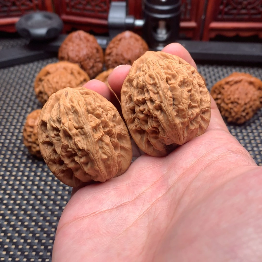 文玩核桃吊坠鸭蛋虎39