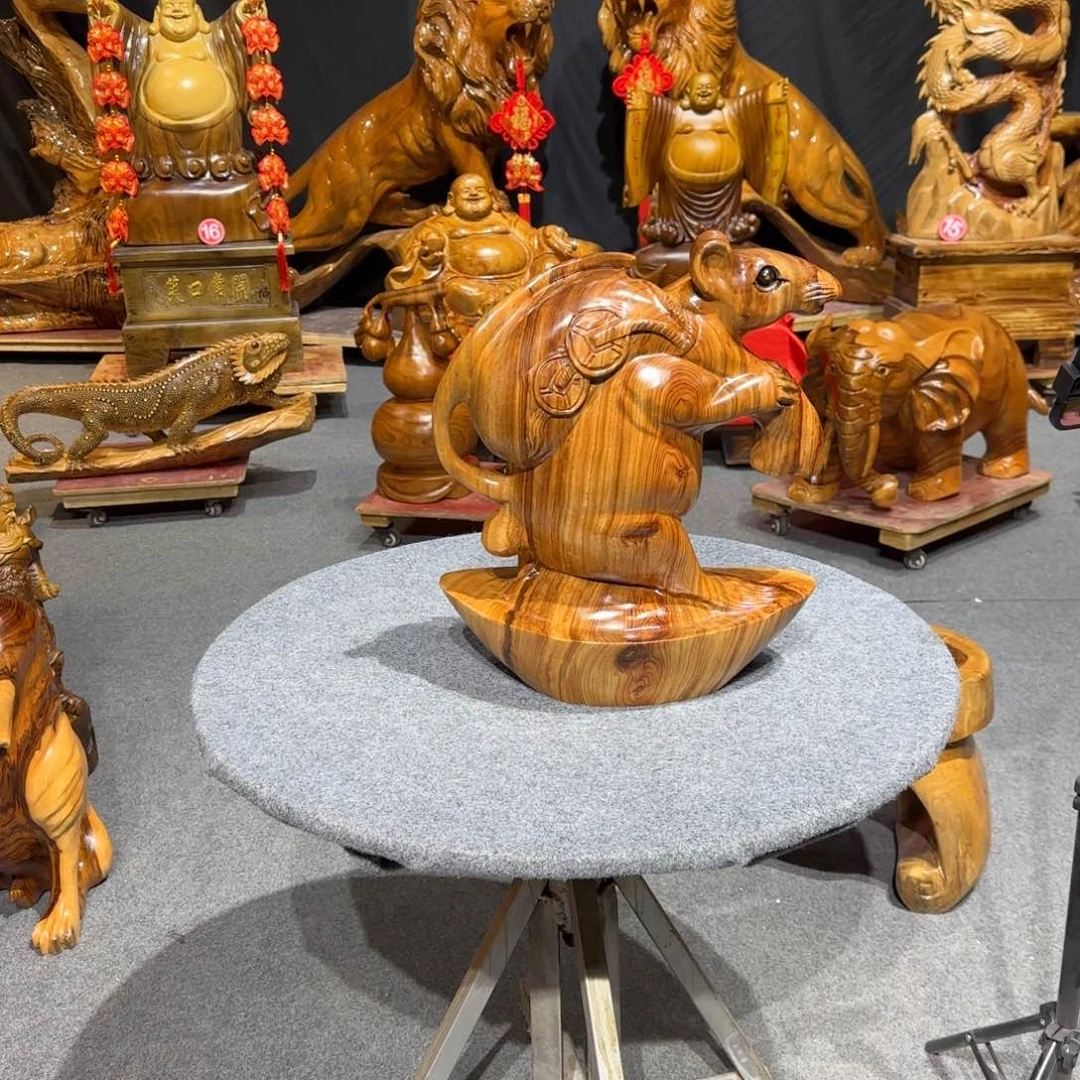 香樟木陈*老鼠根雕实木摆件