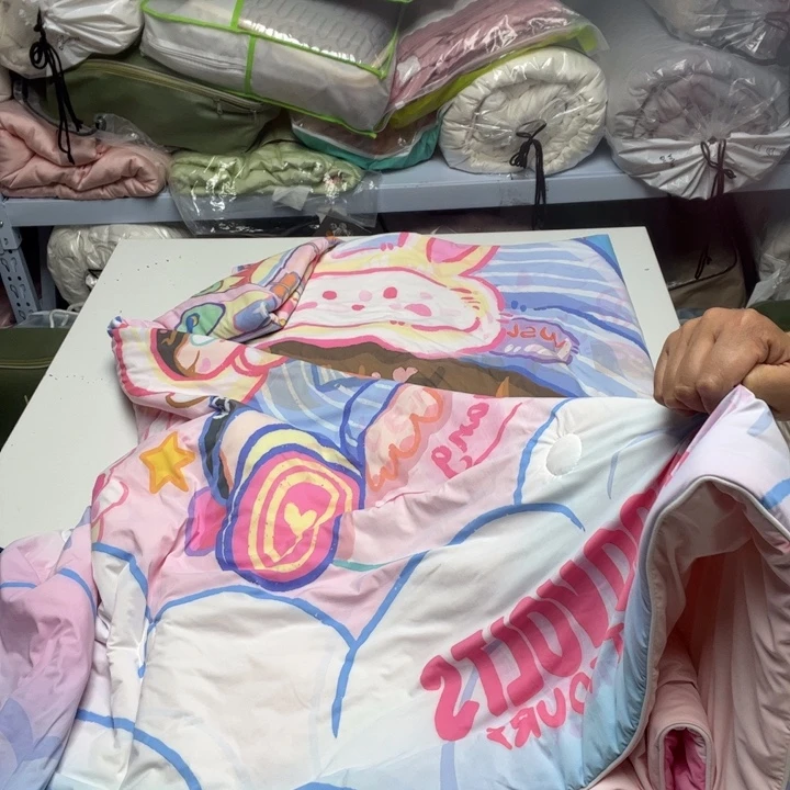 95%以上瑕疵晕染 锦氨夏被180*220