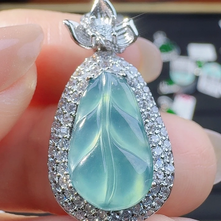 翡翠手镯未镶嵌天然翡A货