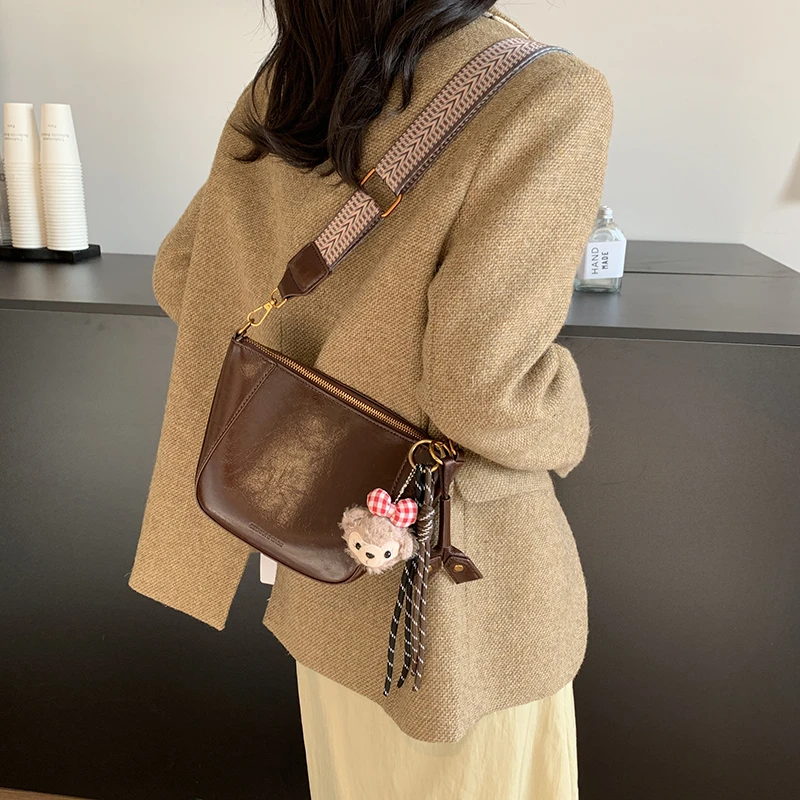 2025新款质感软皮小方包女便当包时尚高级小众单肩斜挎包