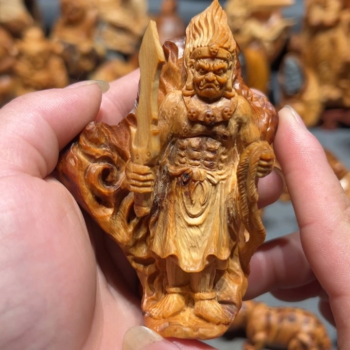 柏木（崖柏）点点关注