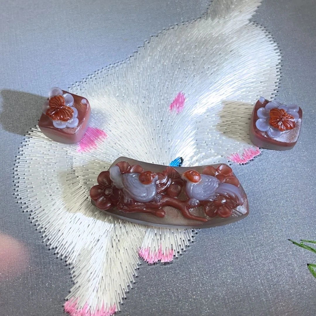 南红玛瑙未镶嵌吊坠