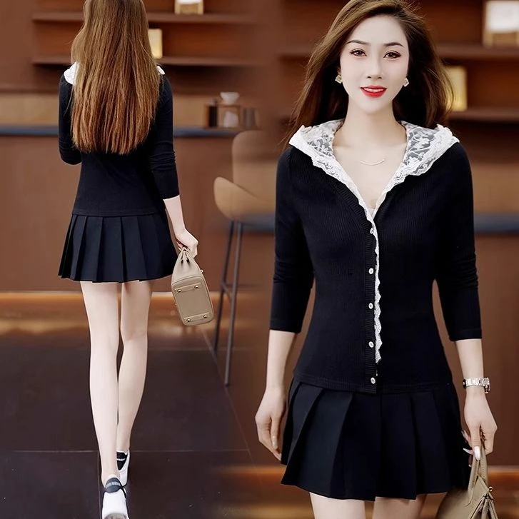 春秋季新款时尚显瘦长袖t恤上衣洋气连帽蕾丝花边打底衫女春2025