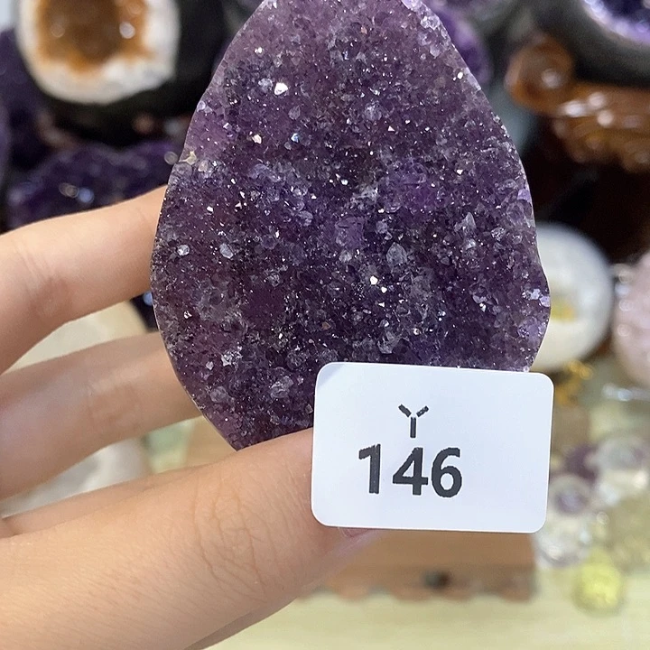 未镶嵌水晶大型摆件（非配饰）