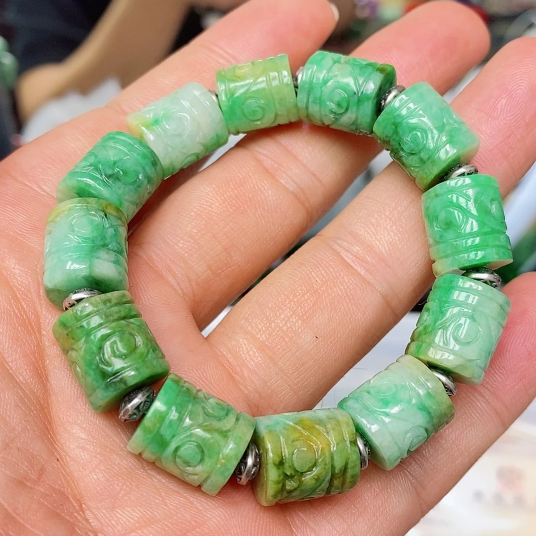 未镶嵌手链翡翠漂亮美眉