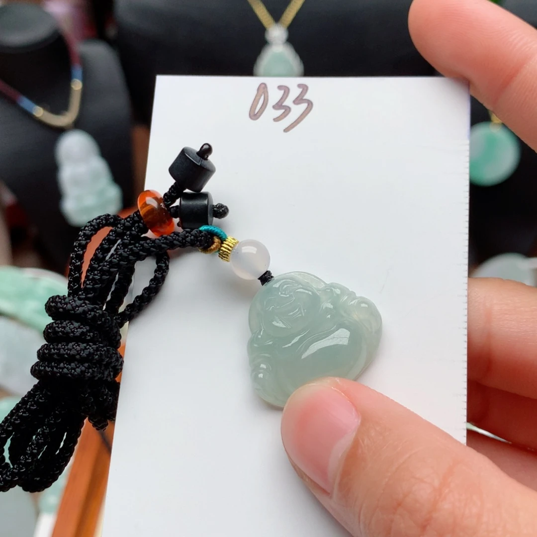 翡翠颈饰未镶嵌傑吊坠