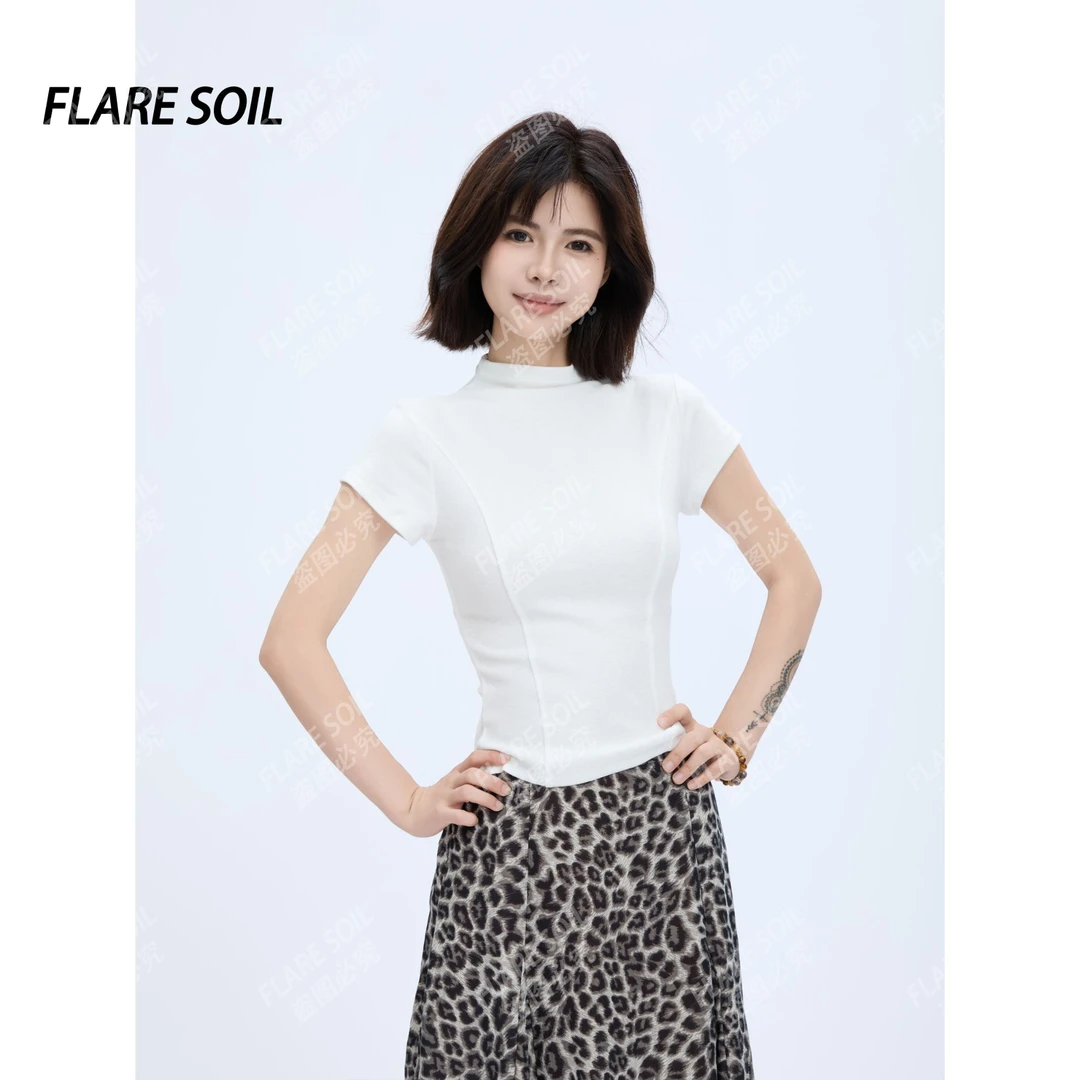 【FLARE SOIL】（现货）高领短袖修身女士运动休闲风夏季T恤 T4508A