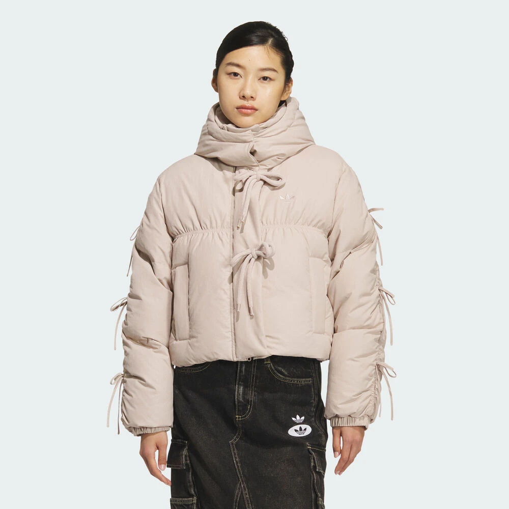 adidas阿迪三叶草冬季女子BOW PLAY DOWN时尚运动羽绒服KC2610