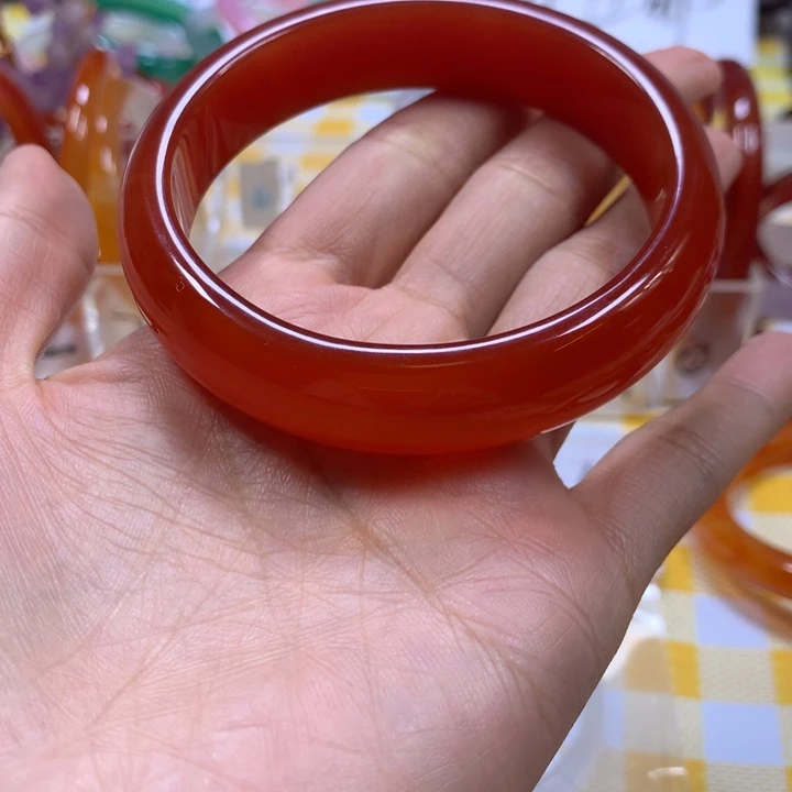 玛瑙/玉髓手镯未镶嵌斜****泪