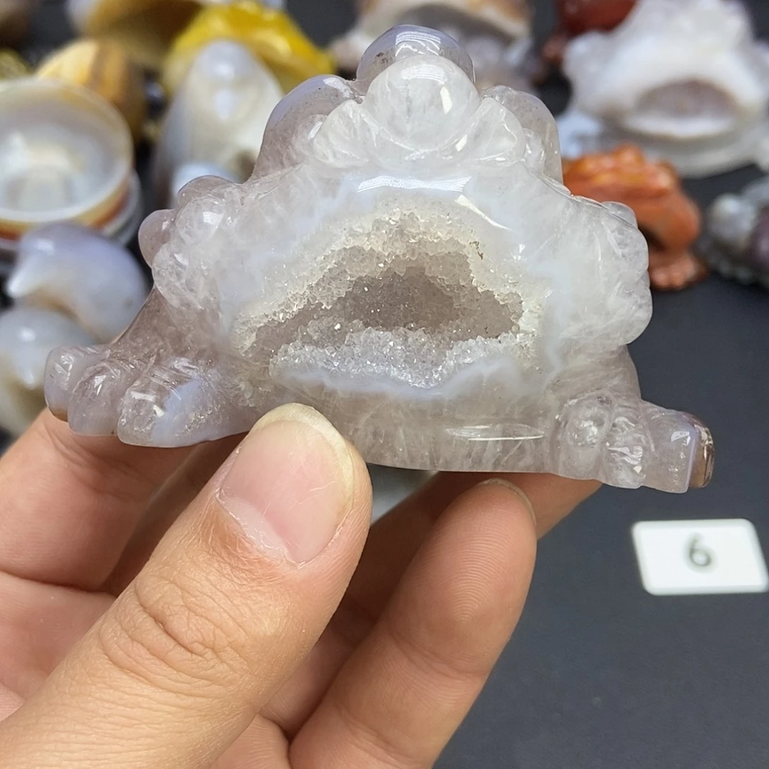 玛瑙/玉髓未镶嵌珠宝奇石