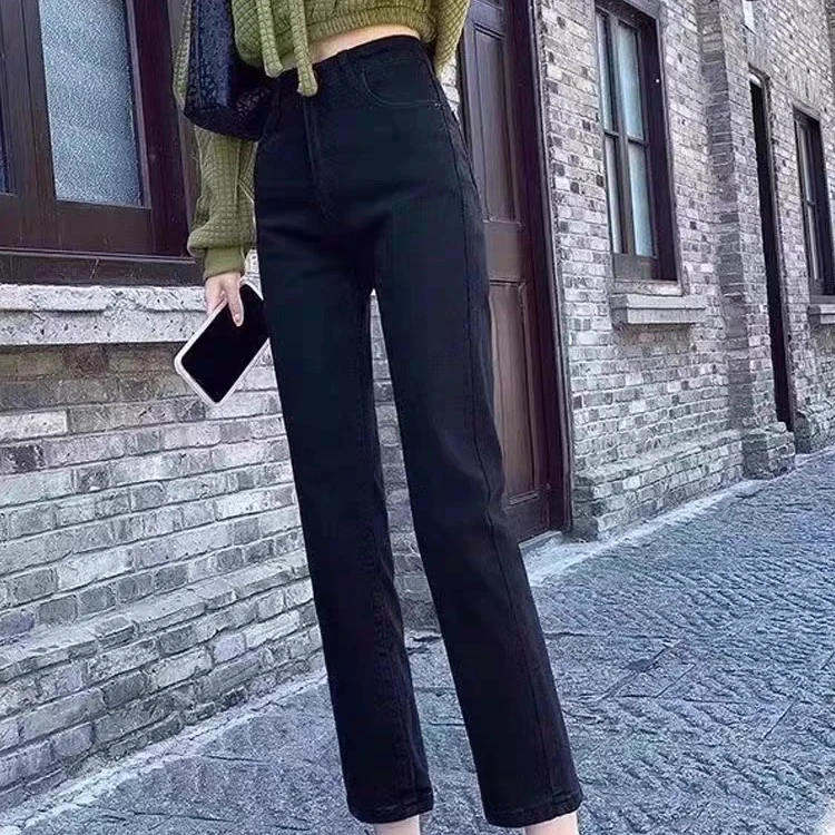 瑕黑色小个子弹力烟管直筒八九分牛仔裤
