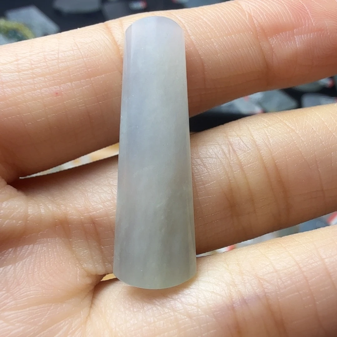 翡翠未镶嵌颈饰天然缅甸翡翠A货