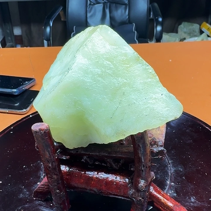 蛇纹石玉，未镶嵌不****.6
