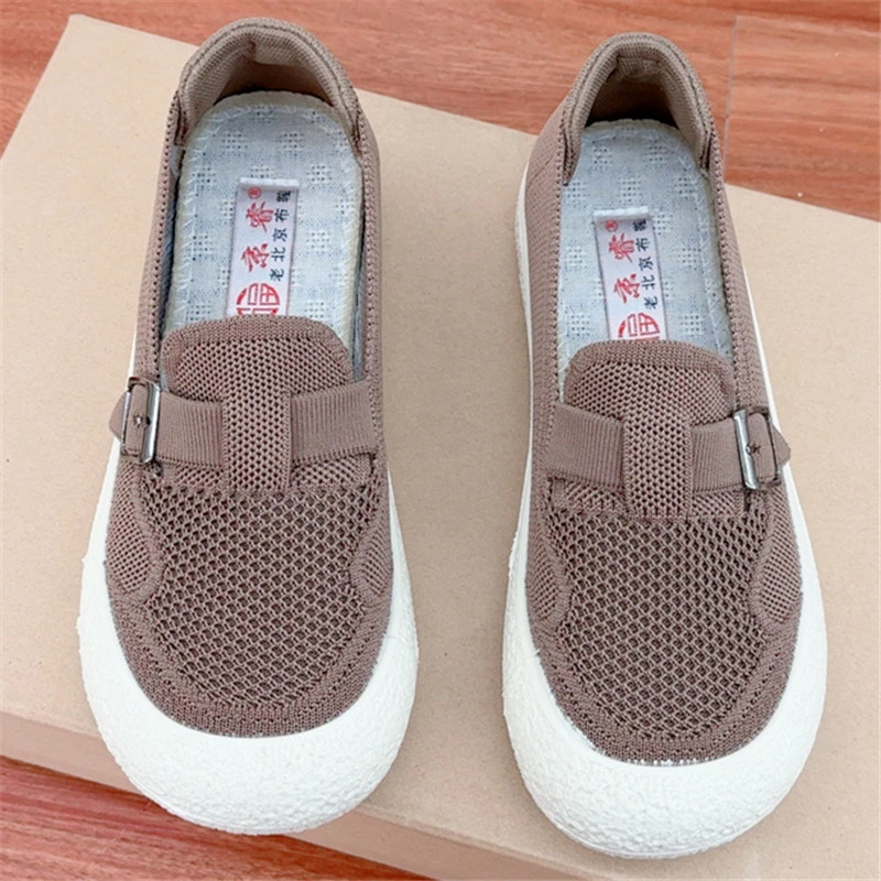 2025春季新款一脚蹬时尚舒适老北京布鞋软底透气飞织平底妈妈鞋