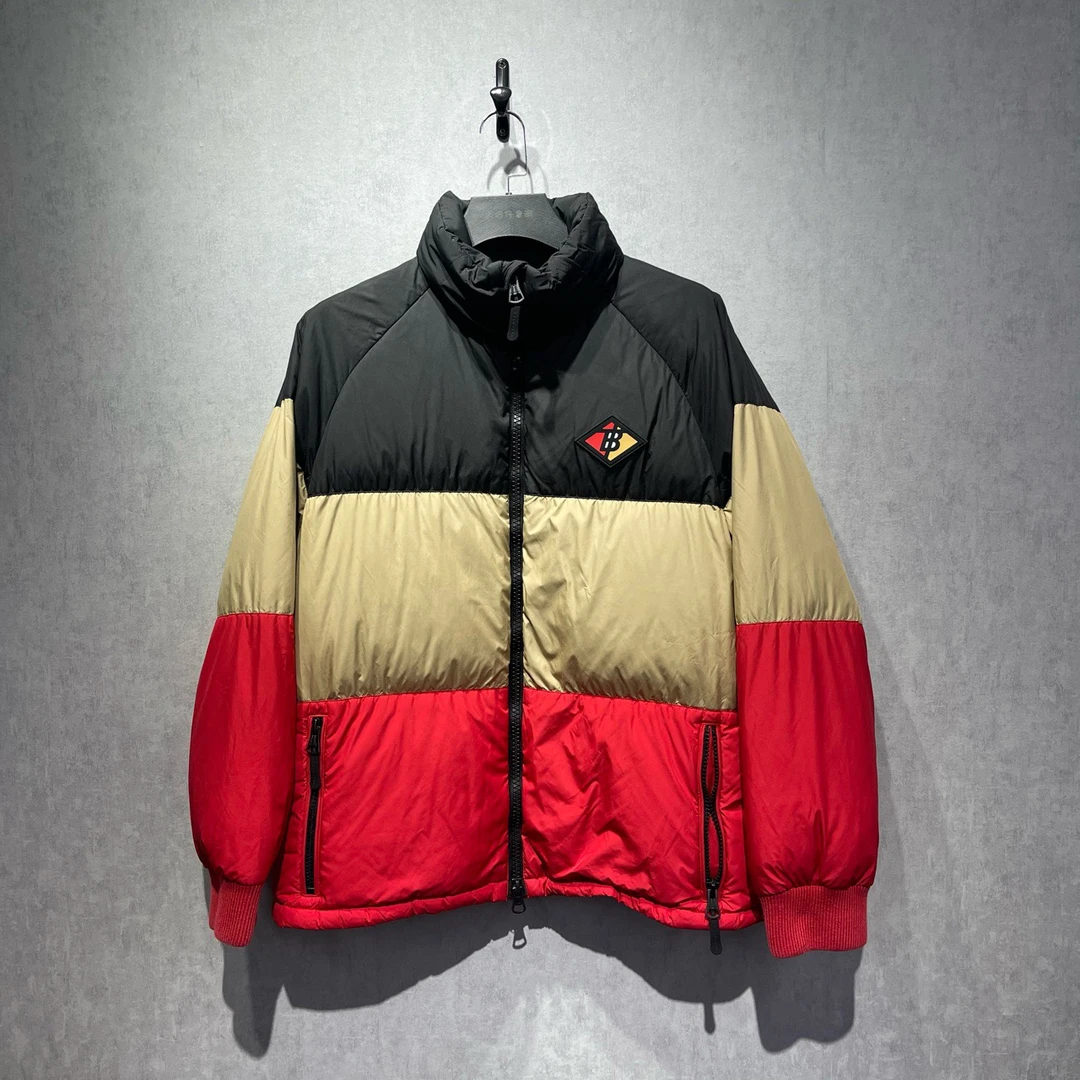 99新 BURBERRY/博柏利 巴宝莉 三色拼接棉服/M码/DY213442