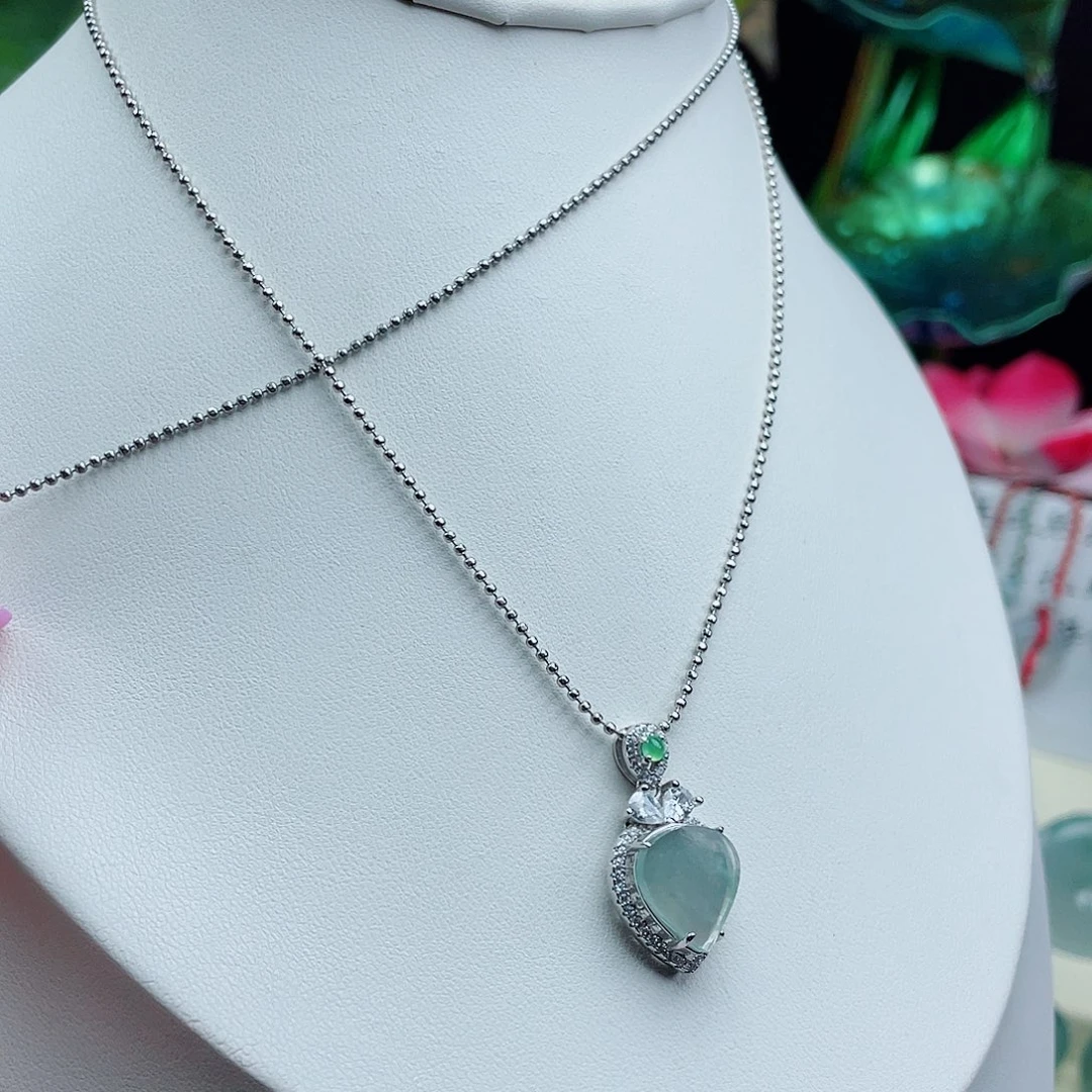 颈饰银S925镶嵌翡翠8686868685