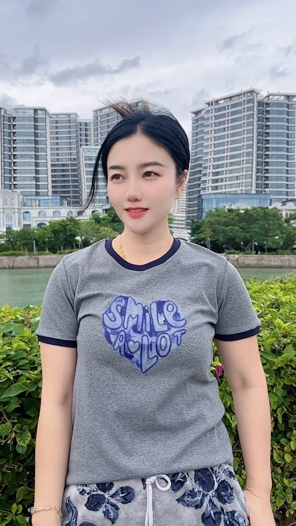 芊喜喜推荐爱心❤上衣825款，衣长53