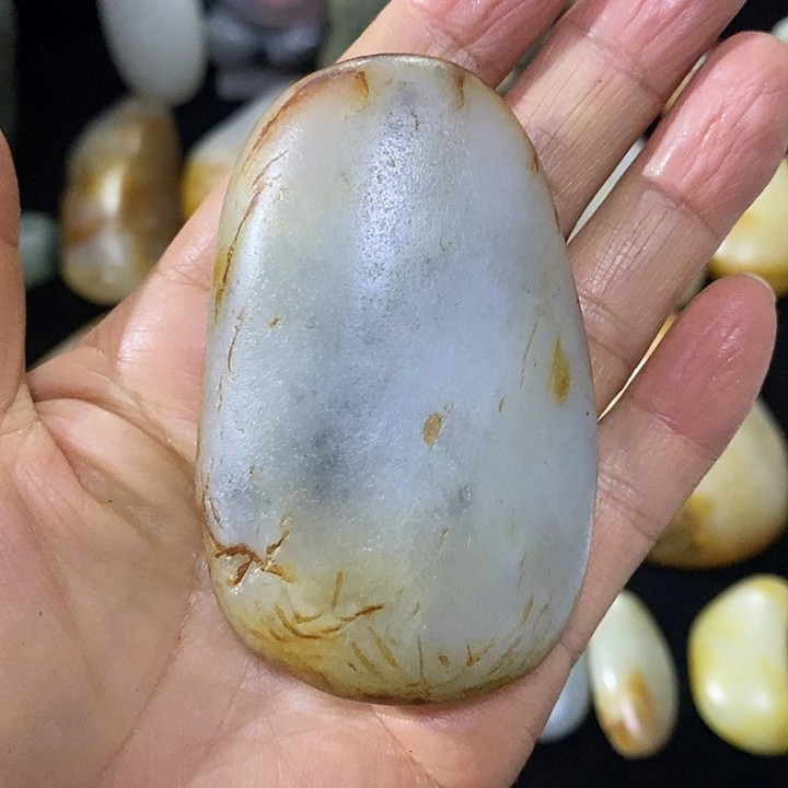 未镶嵌和田玉（糖玉）挂件