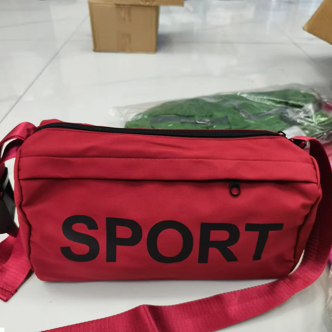 新款时尚单肩斜挎包051-1