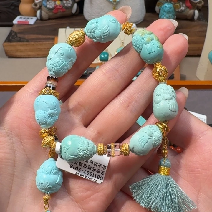 绿松石18K金镶嵌手串貔貅