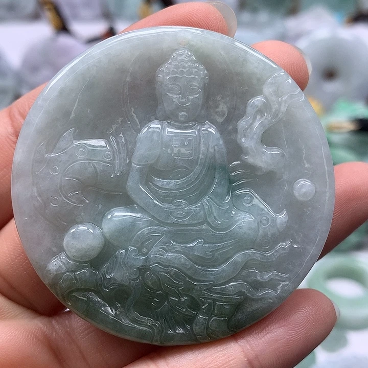 翡翠未镶嵌颈饰玉龙大日如来福利