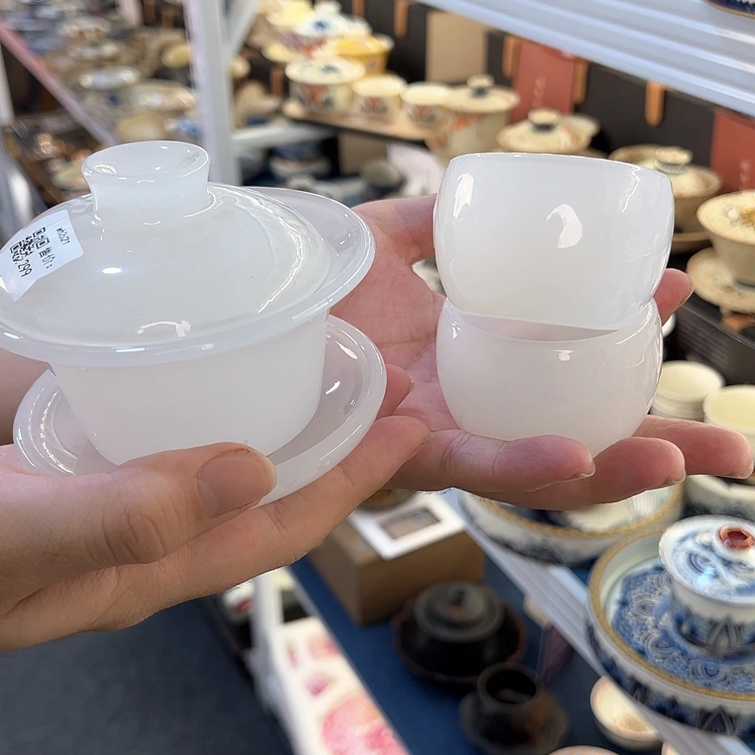 盖碗很漂亮，很喜欢