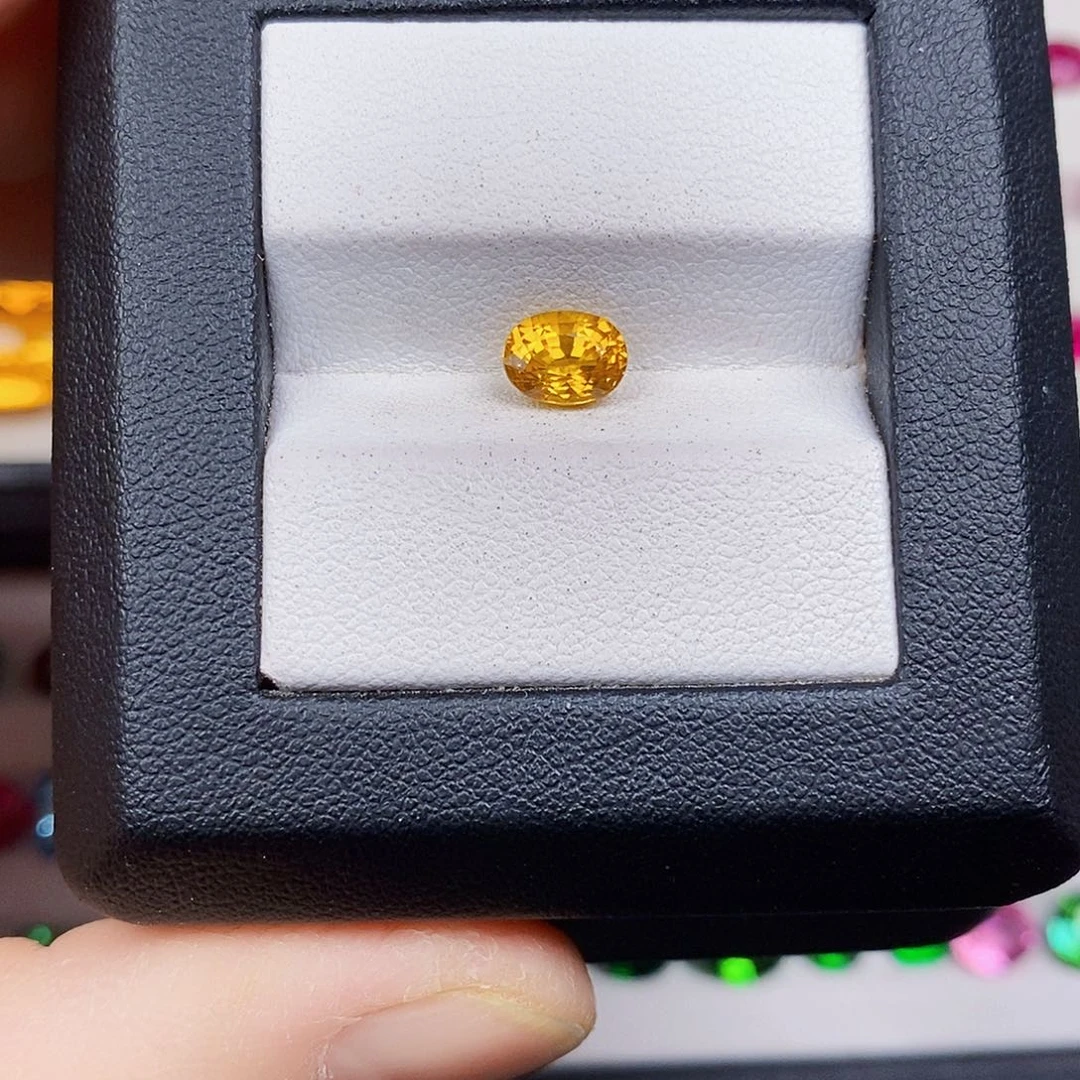 蓝宝石裸石未镶嵌1.26c t