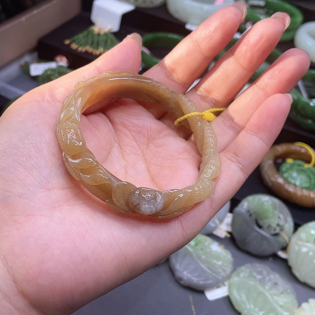 和田玉手镯56圈口21未镶嵌