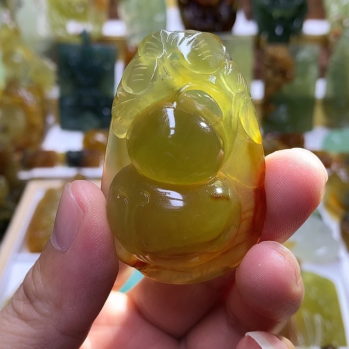 蛇纹石玉未镶嵌珠宝半成品