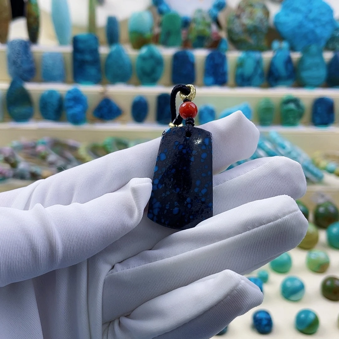 未镶嵌绿松石绿松石未镶嵌挂件