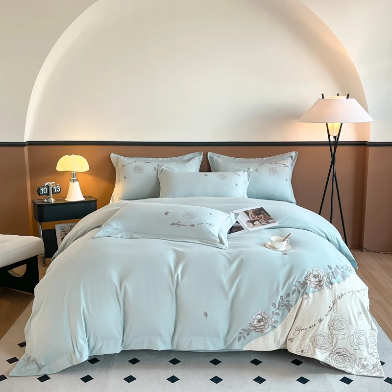 高端家纺亲肤棉简约四件套轻奢被套被罩床单床笠单双人床上用品