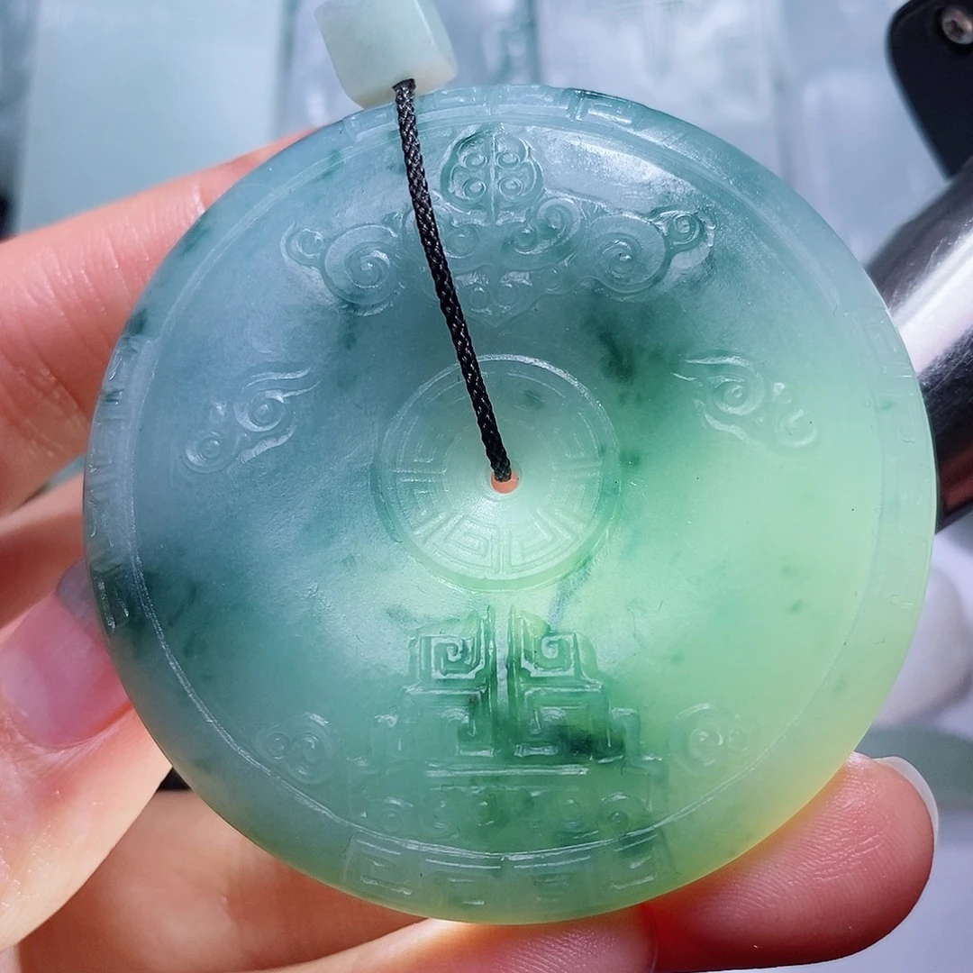 定制翡翠未镶嵌毛货付款后确认抛光