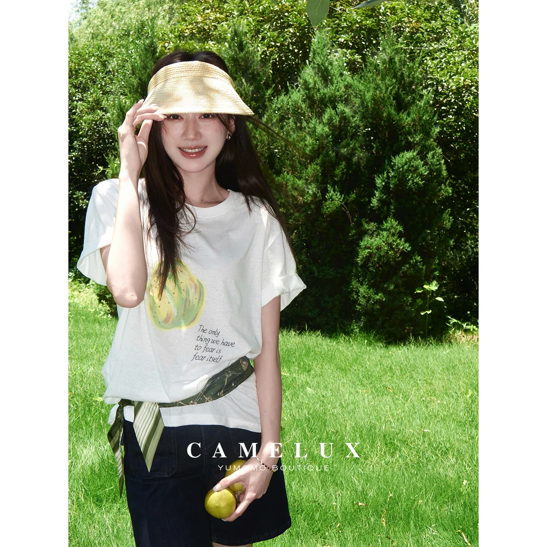 于momo手绘T轻薄亲肤宽松休闲温柔新款印花圆领短袖T恤 QTA2051