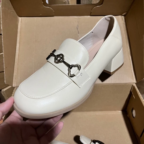 新款1000方跟乐福鞋24Q