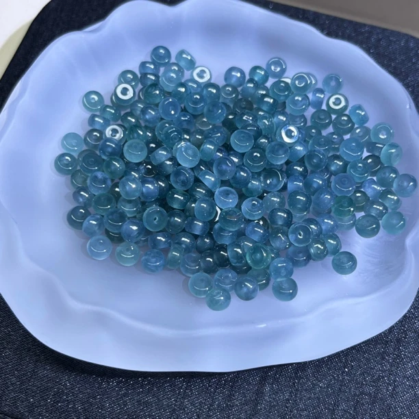 天然危地马拉翡翠A货卡5mm左右鼓珠 多样性发货