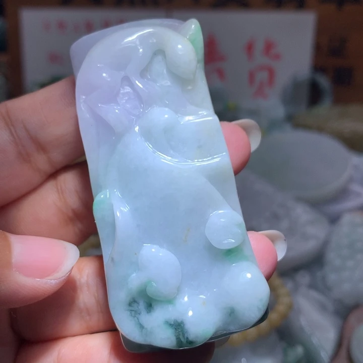翡翠未镶嵌颈饰保真天然A货翡翠