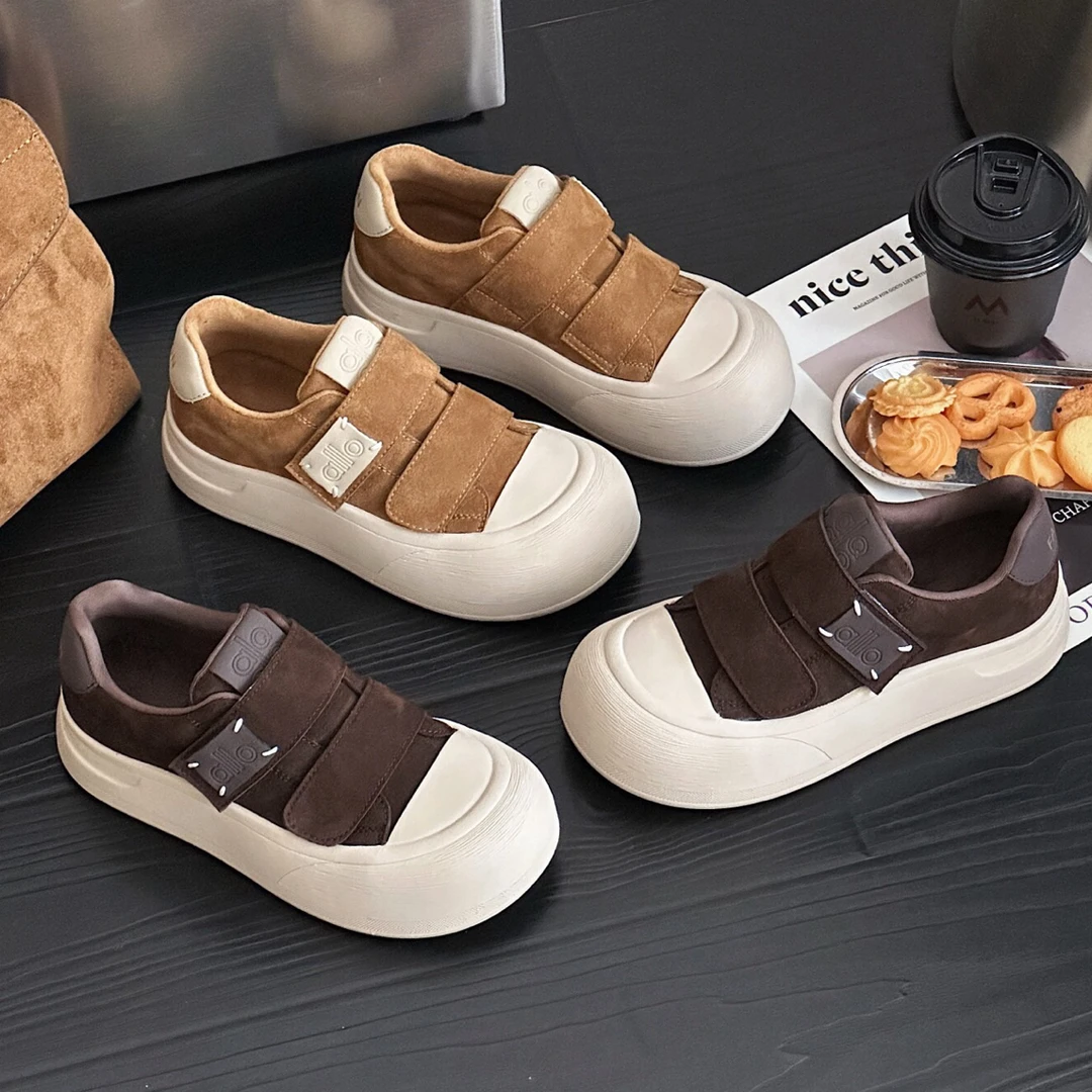 娃娃头魔术贴丑萌鞋女2025秋冬新款韩版低帮厚底松糕休闲板鞋潮鞋