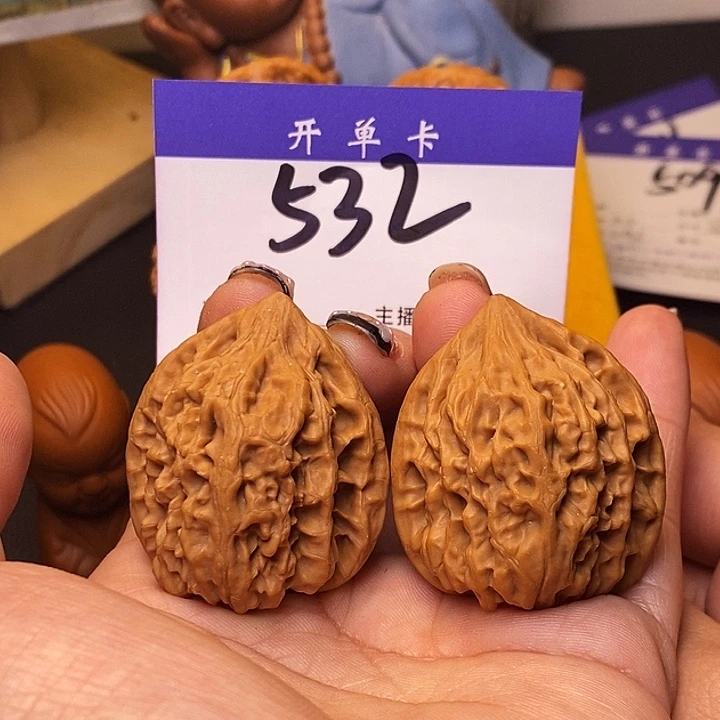 吊坠桃核老树鸡心37无刀痕s