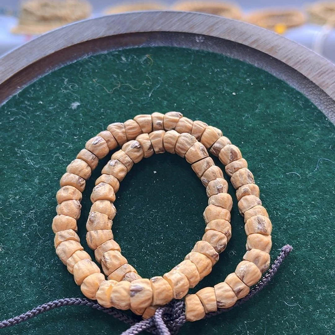 柏香籽/百香籽吊坠