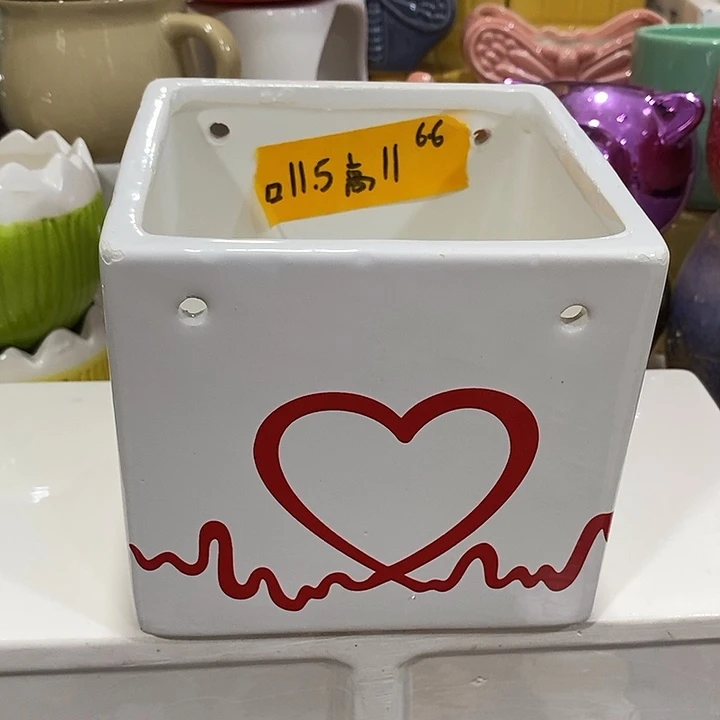 陶盆有孔 瑕疵针孔漏釉介意勿拍外口 11.5外高11