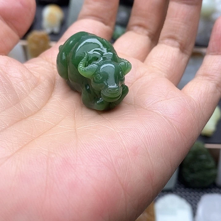 未镶嵌和田玉（糖玉）挂件认*