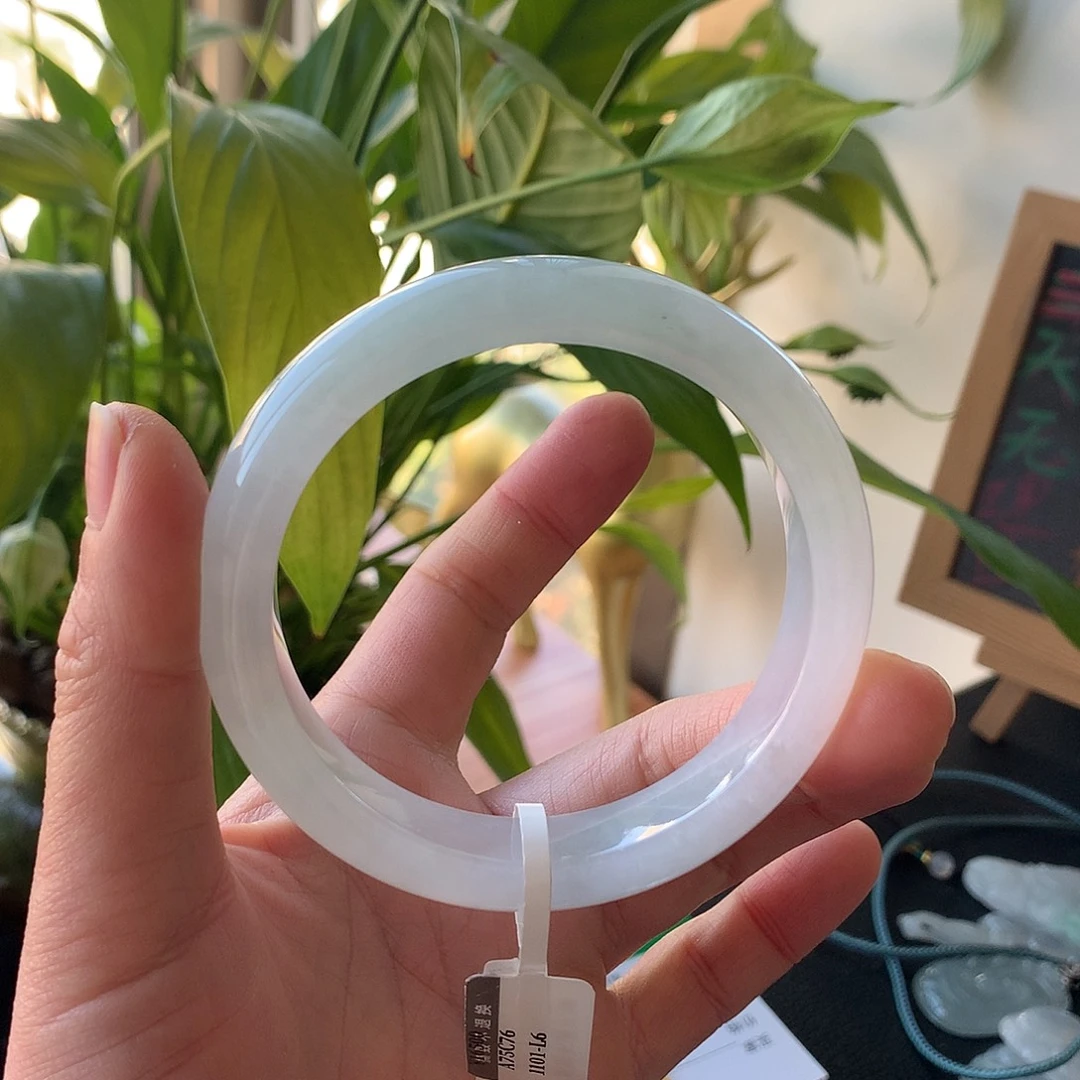 翡翠未镶嵌手镯天然翡翠手镯