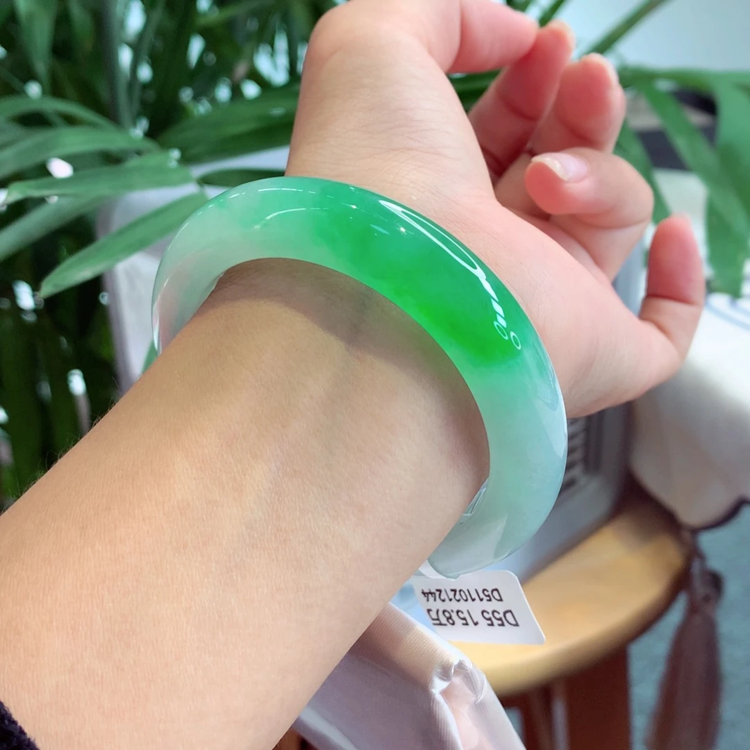 未镶嵌手镯翡翠68-14