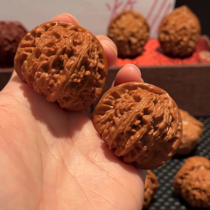 吊坠文玩核桃白狮子