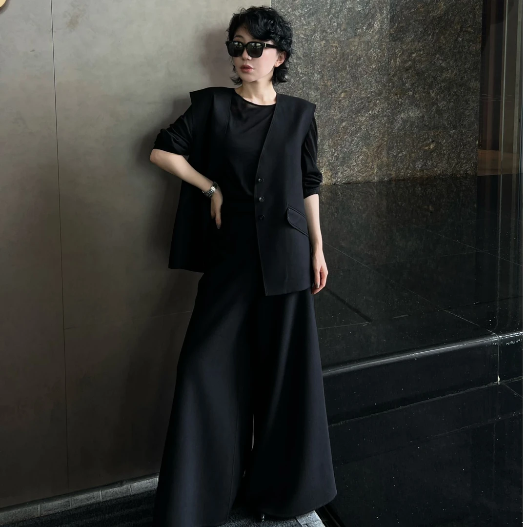 BETTY BAIRN 高定款高织羊绒轻奢气质感V领马甲25A-BW1001