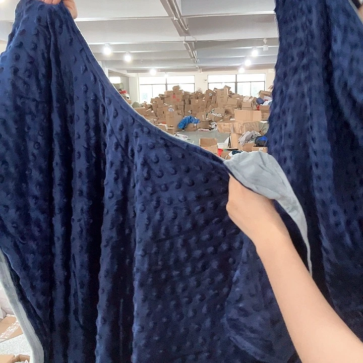 莱赛尔蓝色豆豆款被套多形状90*120