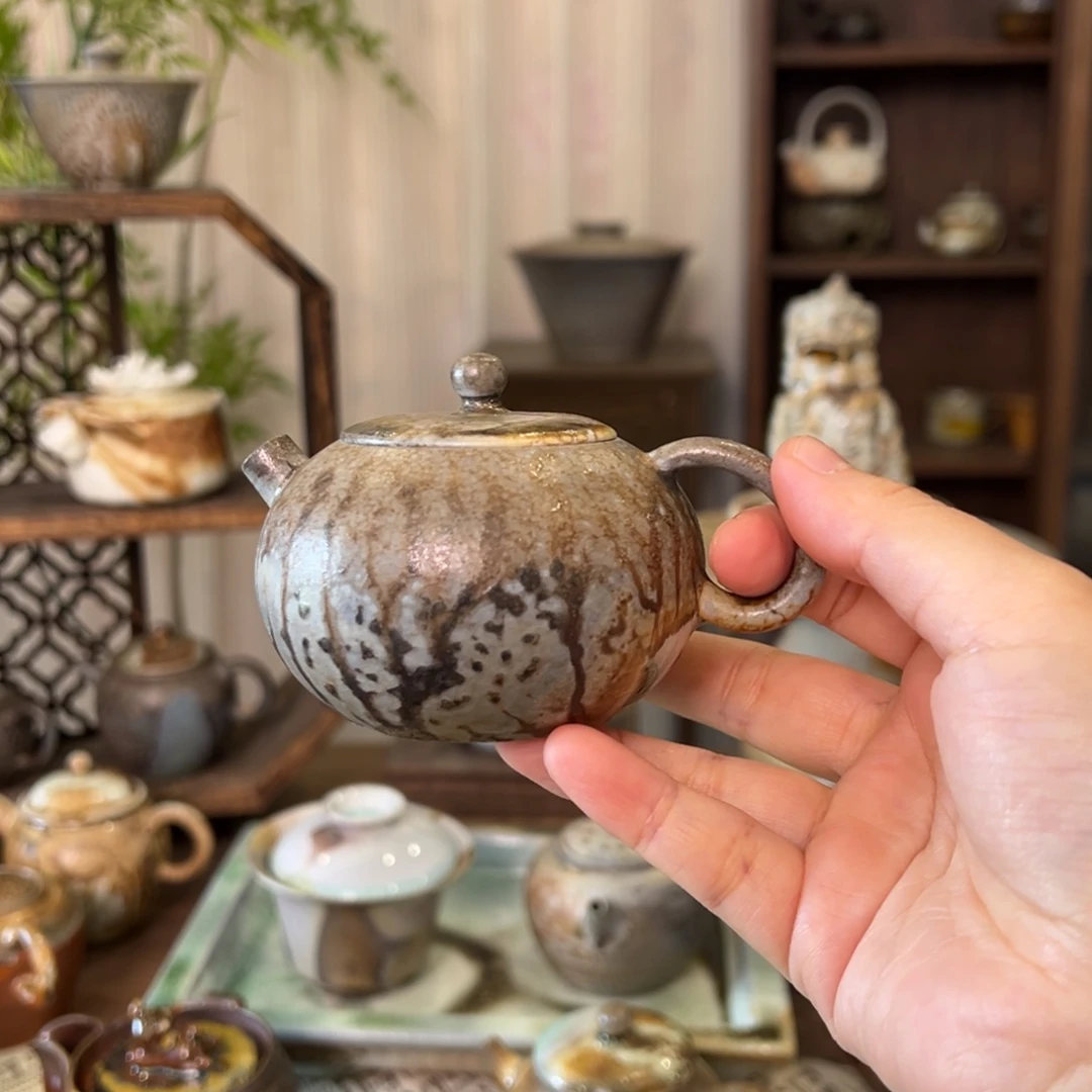 24中白重落灰西施壶