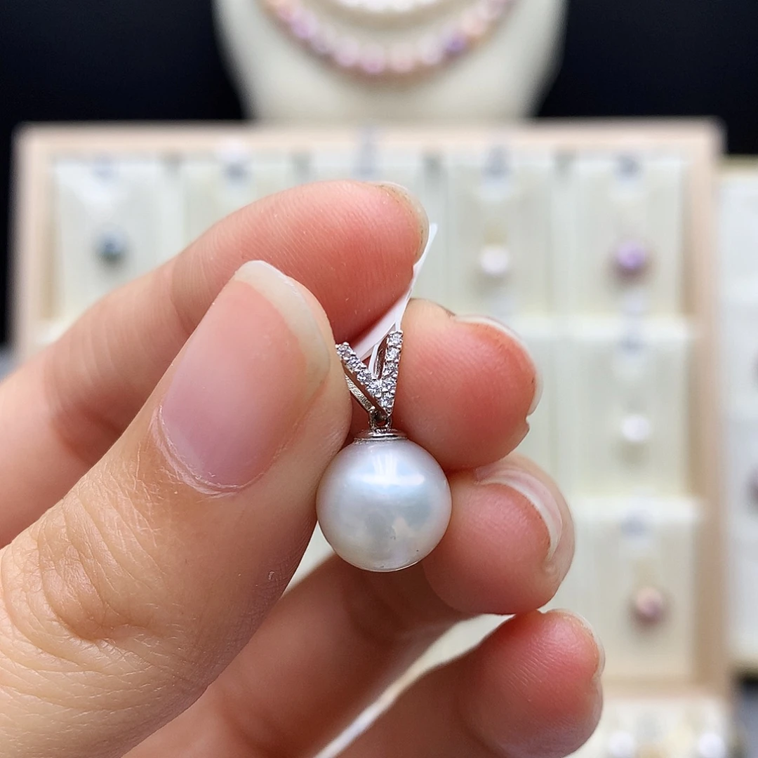 颈饰合金淡水珍珠