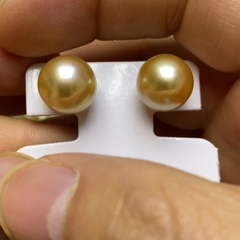 海水珍珠耳饰18K金镶嵌